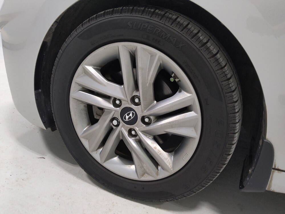 2020 Hyundai Elantra in Columbus, OH 43231 - 18105278 31