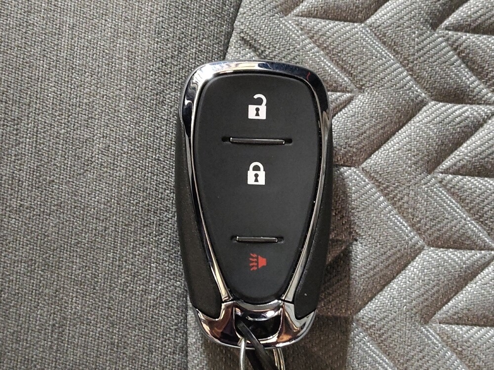 2022 Chevrolet Equinox in Fort Worth, TX 76116 - 18105291 32