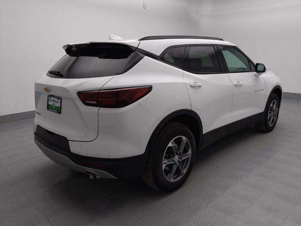 2024 Chevrolet Blazer in Gladstone, MO 64118 - 18105301 9