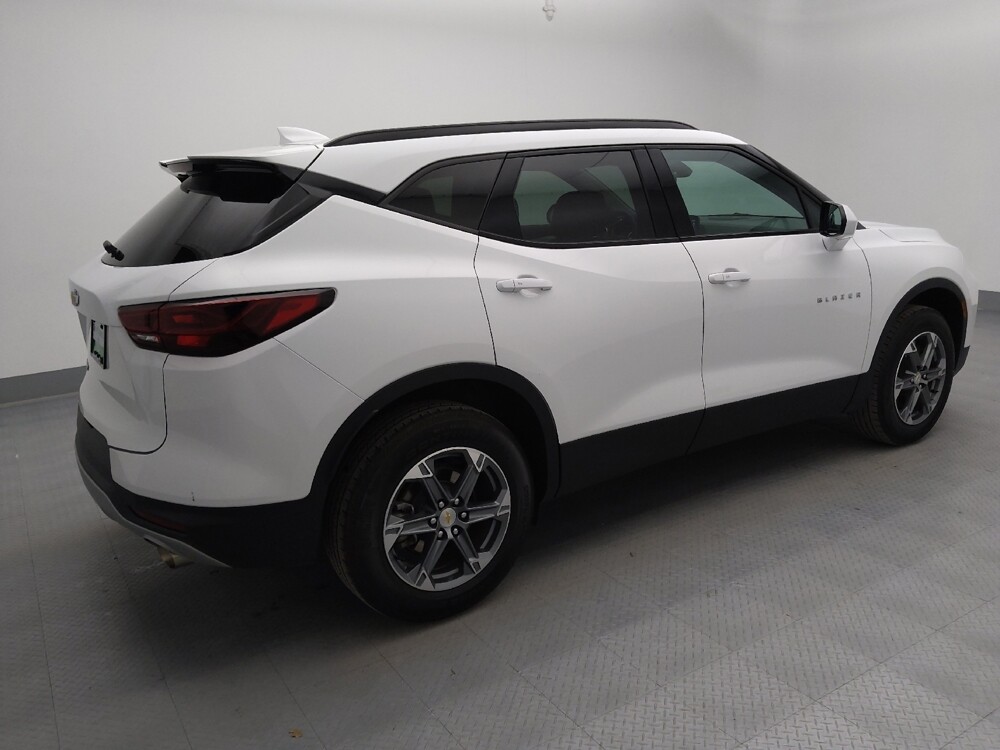 2024 Chevrolet Blazer in Gladstone, MO 64118 - 18105301 10