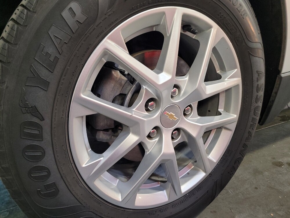 2022 Chevrolet Equinox in Riverside, CA 92504 - 18105306 31