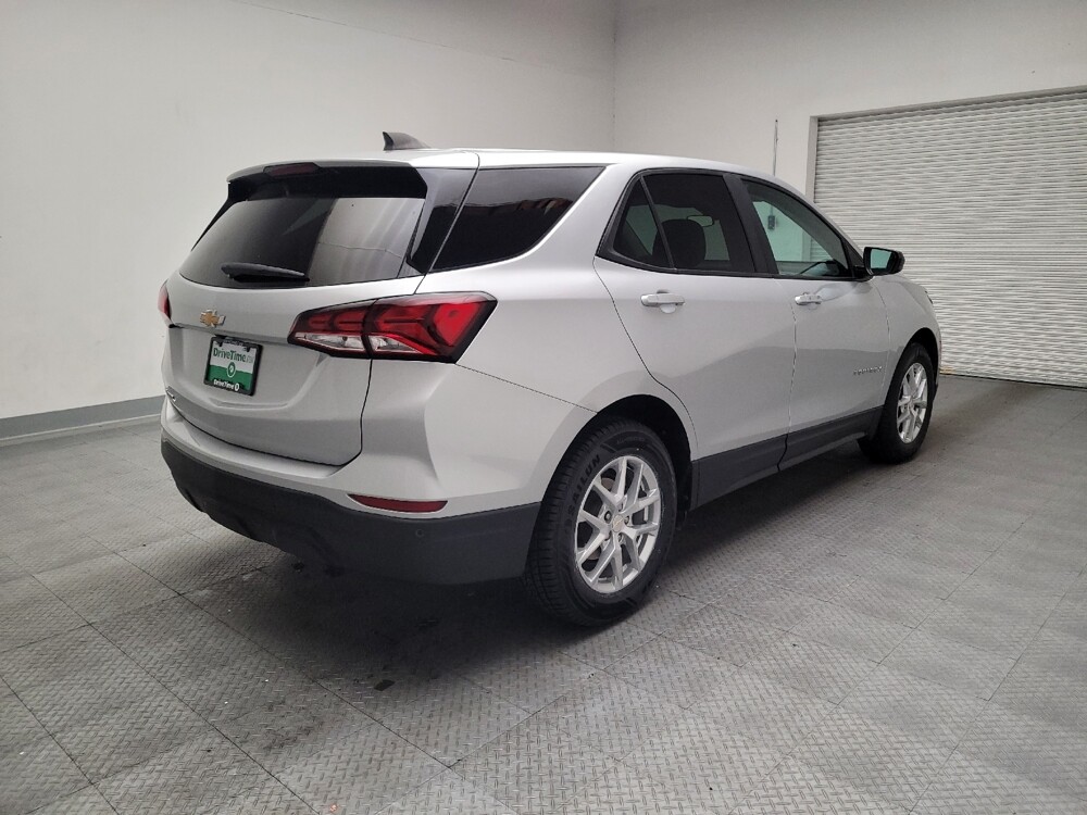 2022 Chevrolet Equinox in Riverside, CA 92504 - 18105306 9