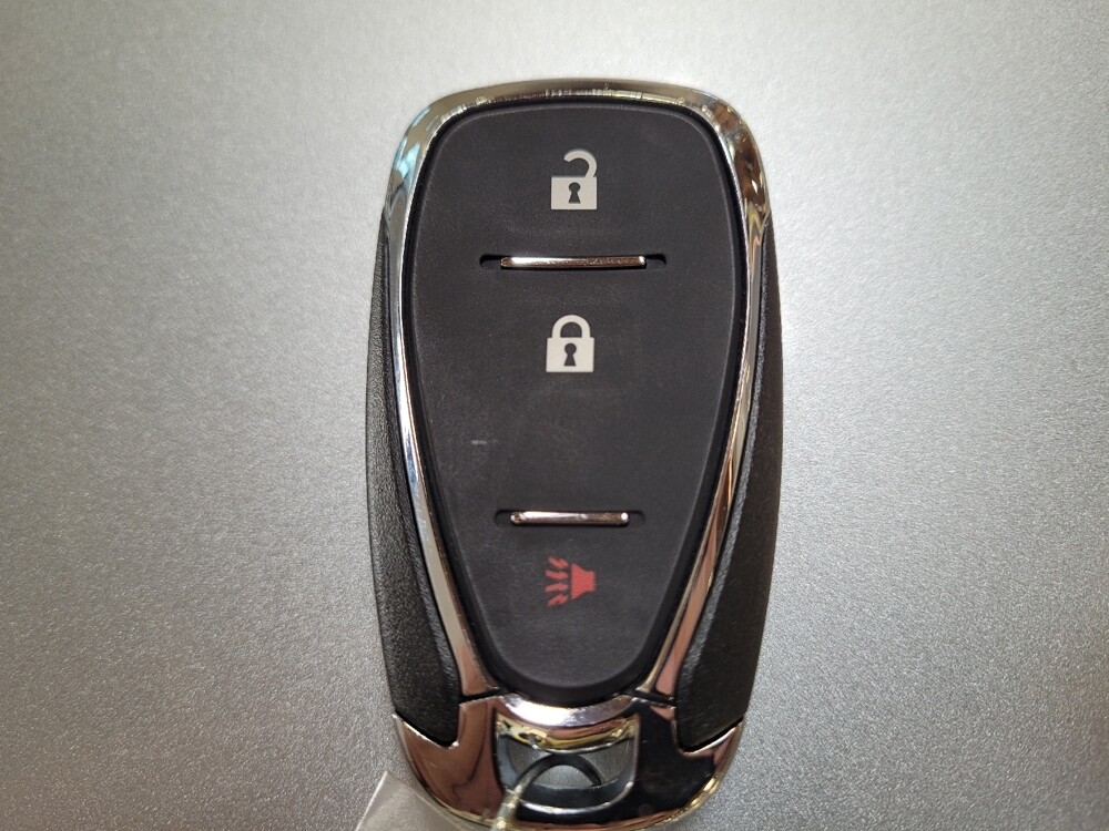 2022 Chevrolet Equinox in Riverside, CA 92504 - 18105306 32