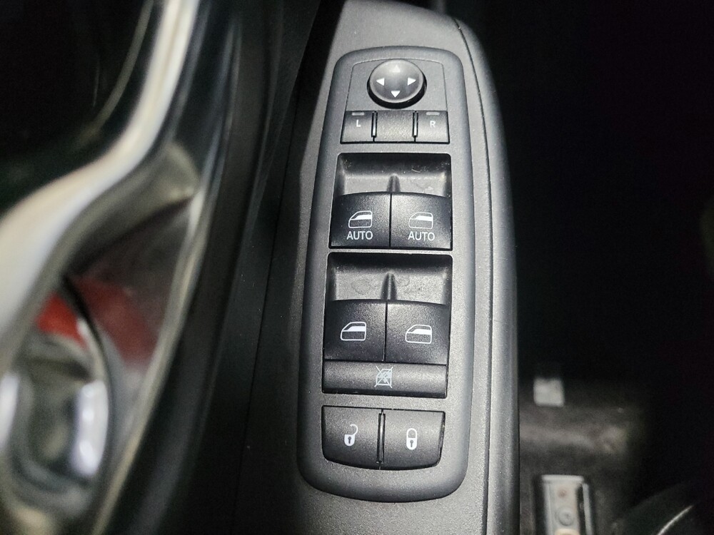 2019 Jeep Cherokee in Macon, GA 31210 - 18105307 27