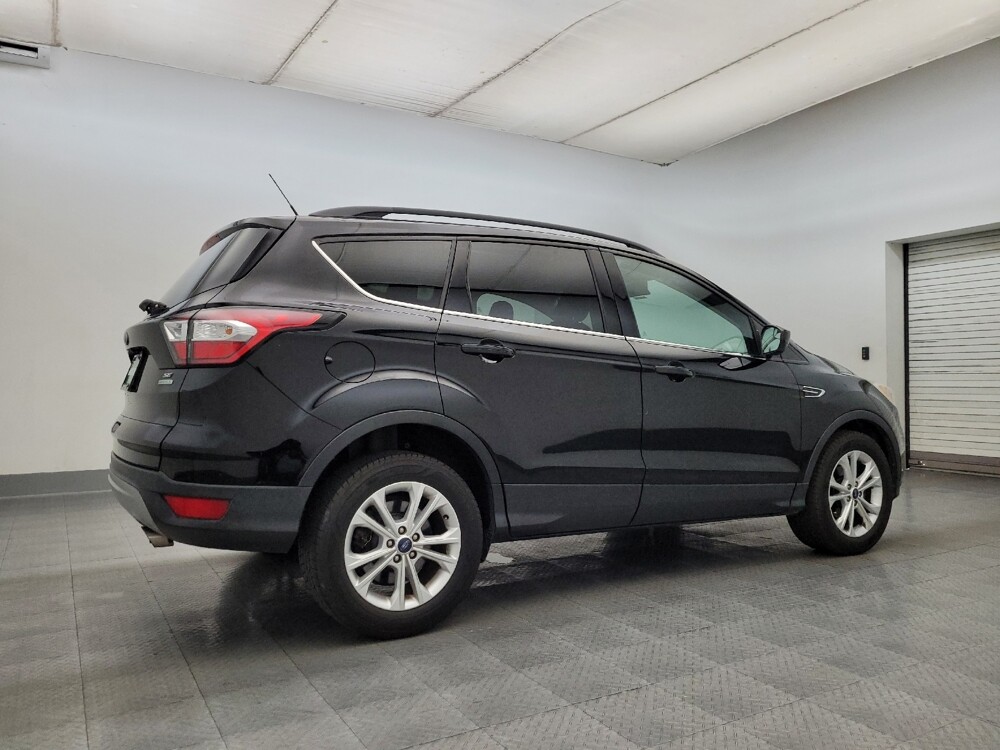 2018 Ford Escape in Mesa, AZ 85210 - 18105313 10