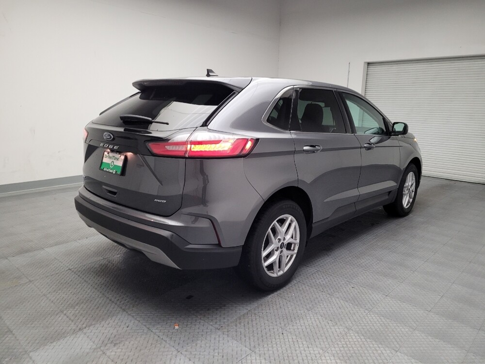 2024 Ford Edge in Las Vegas, NV 89102 - 18105324 9