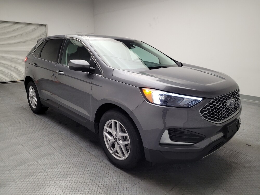 2024 Ford Edge in Las Vegas, NV 89102 - 18105324 13