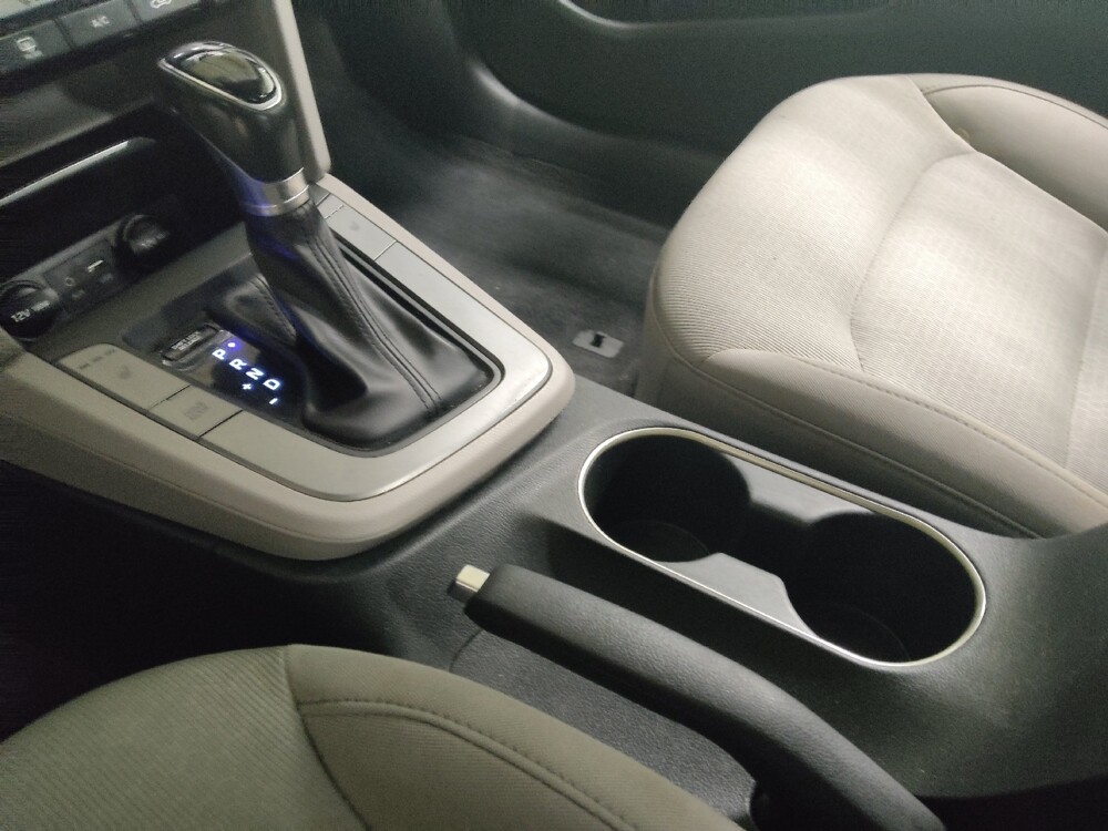 2018 Hyundai Elantra in Wilmington, NC 28405 - 18105328 26