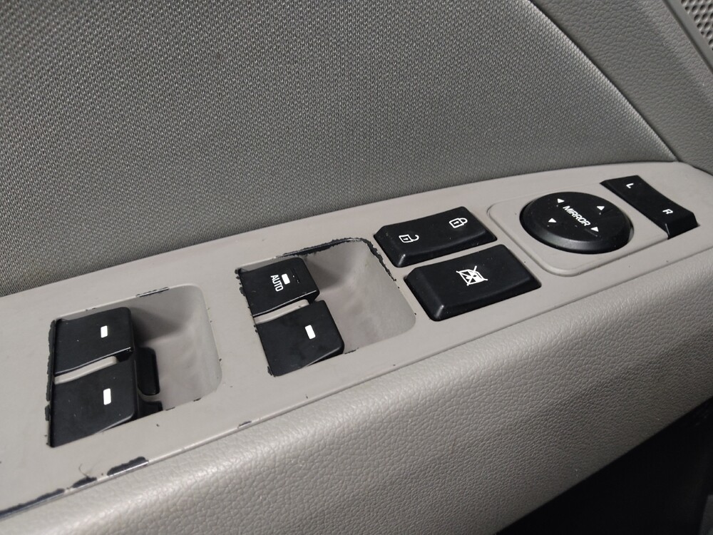 2018 Hyundai Elantra in Wilmington, NC 28405 - 18105328 27