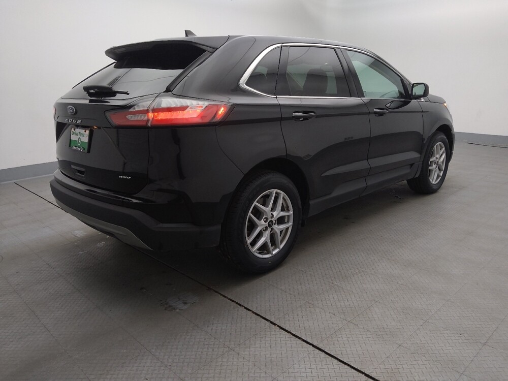 2023 Ford Edge in Gladstone, MO 64118 - 18105330 10