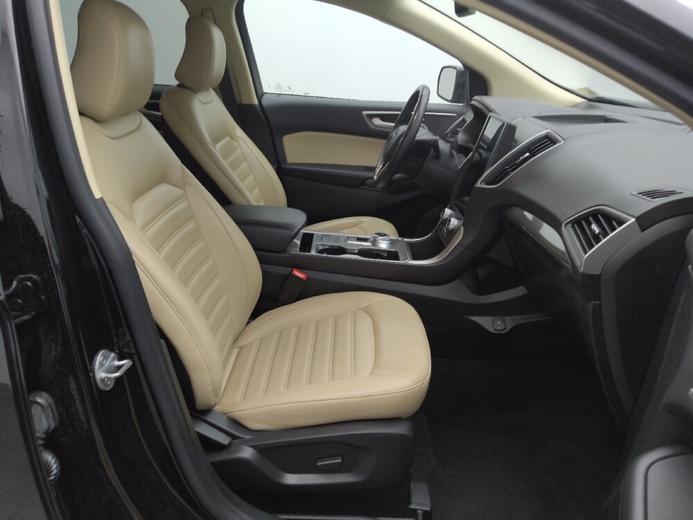 2023 Ford Edge in Gladstone, MO 64118 - 18105330 21