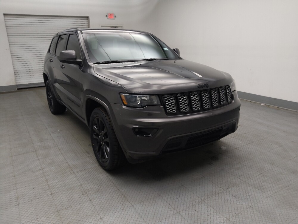2018 Jeep Grand Cherokee in Lombard, IL 60148 - 18105331 13