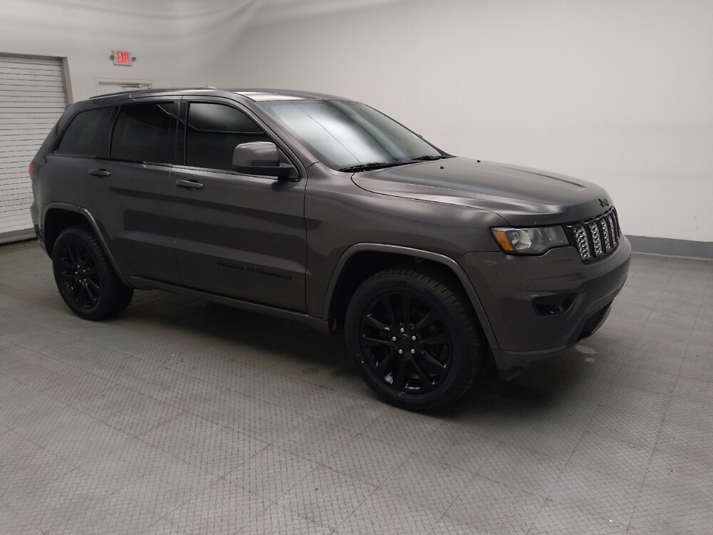 2018 Jeep Grand Cherokee in Lombard, IL 60148 - 18105331 11
