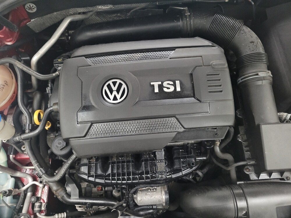 2015 Volkswagen Passat in St. Louis, MO 63136 - 18105334 30