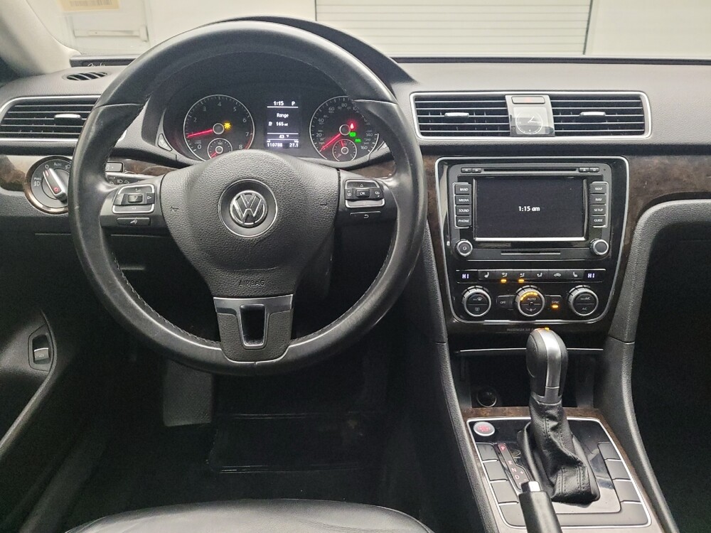 2015 Volkswagen Passat in St. Louis, MO 63136 - 18105334 22