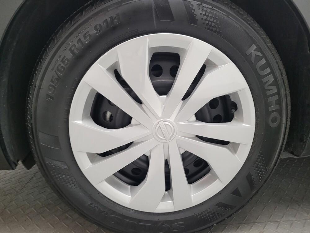 2025 Nissan Versa in Riverside, CA 92504 - 18105341 31