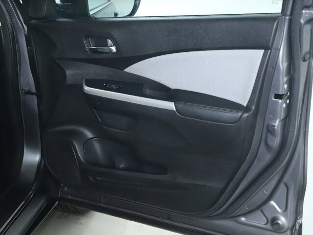 2016 Honda CR-V in Bedford, OH 44146 - 18105353 33