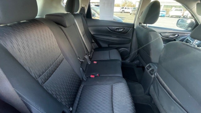 2019 Nissan Rogue in Dallas, TX 75228 - 18105358 17