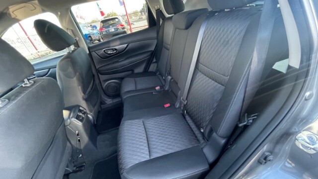 2019 Nissan Rogue in Dallas, TX 75228 - 18105358 15