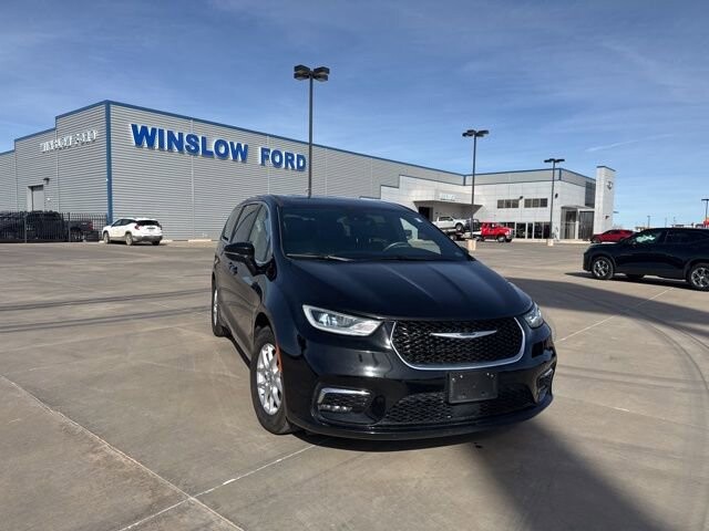 2025 Chrysler Pacifica in Winslow, AZ 86046 - 18105360 25