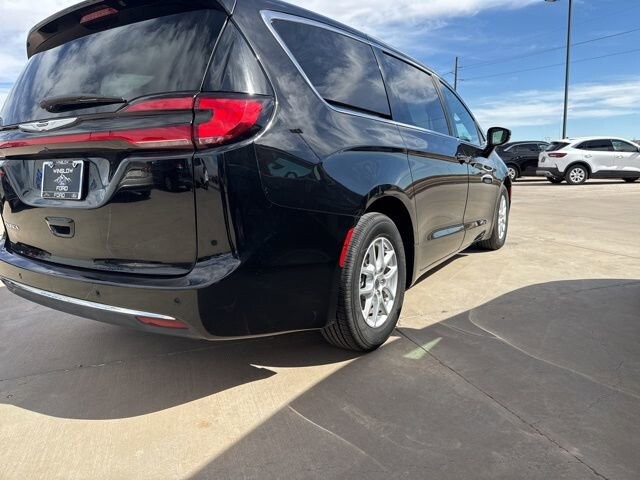 2025 Chrysler Pacifica in Winslow, AZ 86046 - 18105360 22