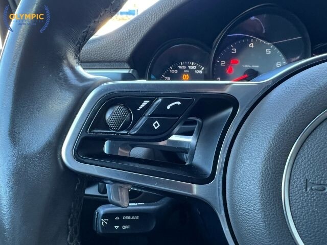 2017 Porsche Macan in Decatur, GA 30032 - 18105364 24