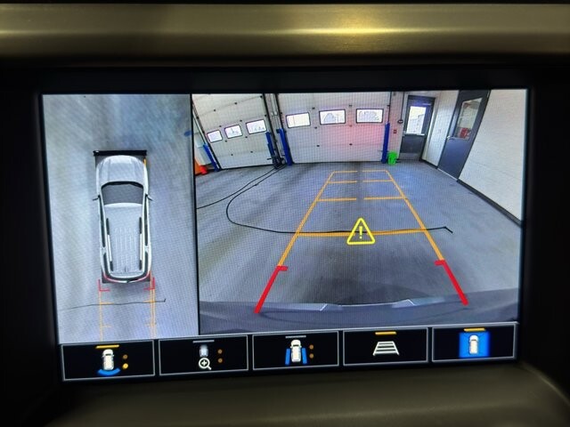 2022 GMC Acadia in Burlington, WI 53105 - 18105373 31