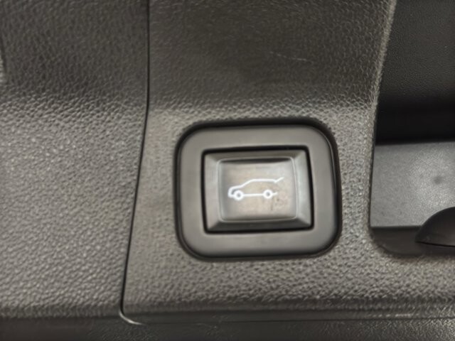 2022 GMC Acadia in Burlington, WI 53105 - 18105373 23