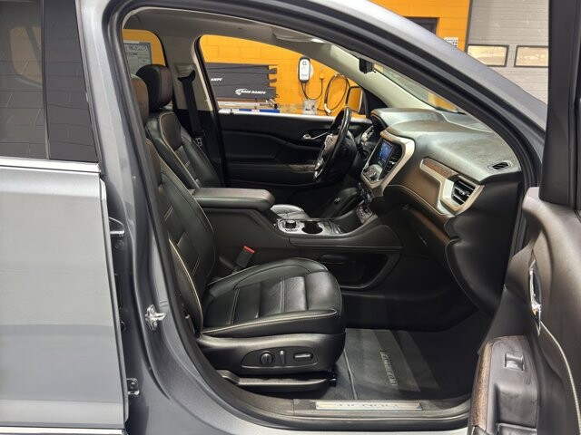 2022 GMC Acadia in Burlington, WI 53105 - 18105373 20