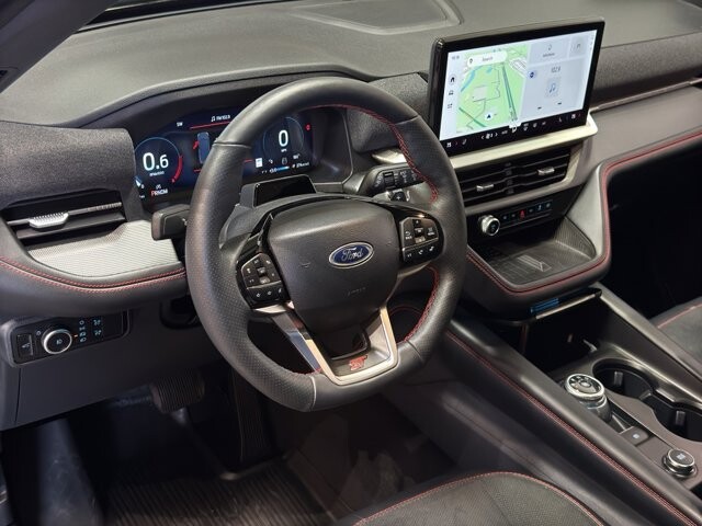 2025 Ford Explorer in Burlington, WI 53105 - 18105375 19