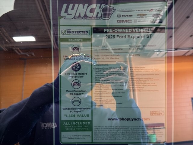 2025 Ford Explorer in Burlington, WI 53105 - 18105375 44