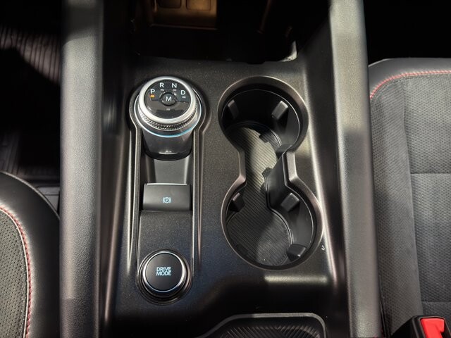 2025 Ford Explorer in Burlington, WI 53105 - 18105375 35