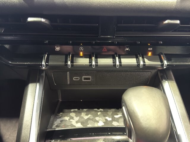 2023 GMC Canyon in Burlington, WI 53105 - 18105379 31