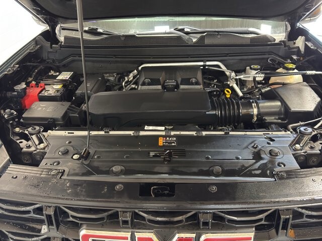 2023 GMC Canyon in Burlington, WI 53105 - 18105379 36