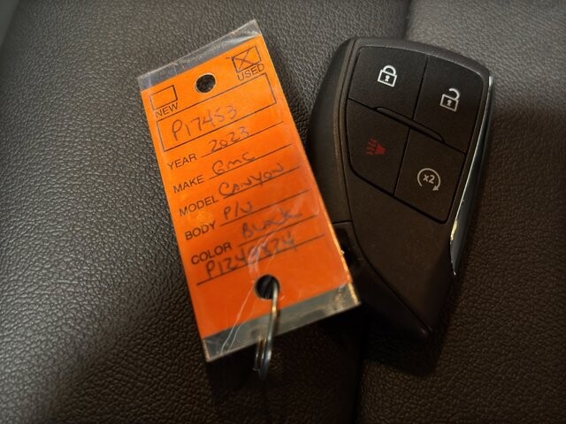 2023 GMC Canyon in Burlington, WI 53105 - 18105379 40