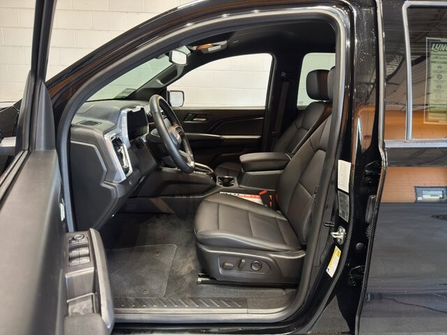 2023 GMC Canyon in Burlington, WI 53105 - 18105379 14