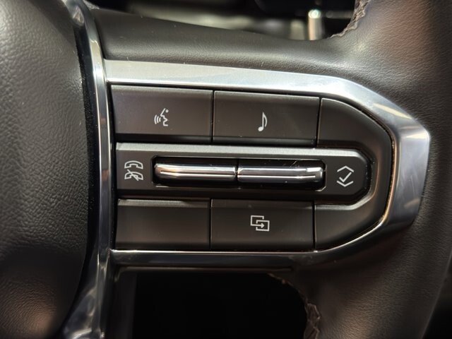 2023 GMC Canyon in Burlington, WI 53105 - 18105379 26