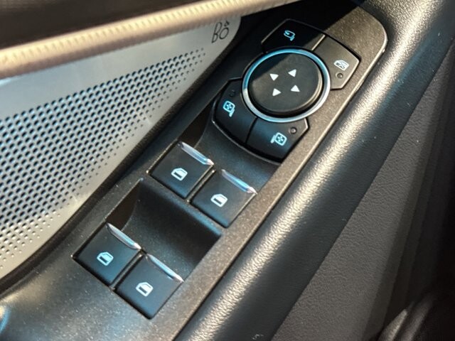 2025 Ford Explorer in Burlington, WI 53105 - 18105380 37