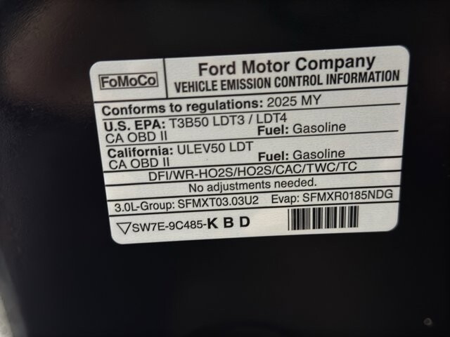 2025 Ford Explorer in Burlington, WI 53105 - 18105380 41