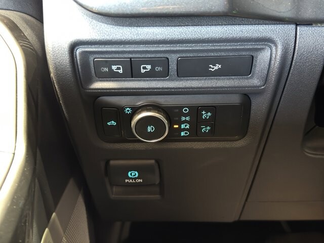 2023 Ford F150 in Burlington, WI 53105 - 18105381 32