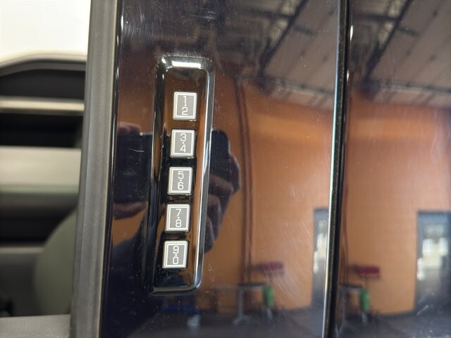 2023 Ford F150 in Burlington, WI 53105 - 18105381 12