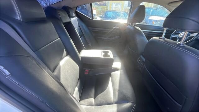 2020 Nissan Altima in Greenville, SC 29607 - 18105382 17