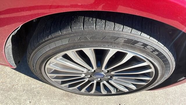 2017 Ford Fusion in Greenville, SC 29607 - 18105385 9