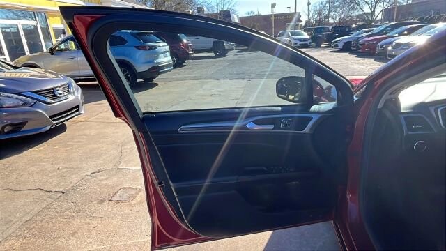 2017 Ford Fusion in Greenville, SC 29607 - 18105385 28