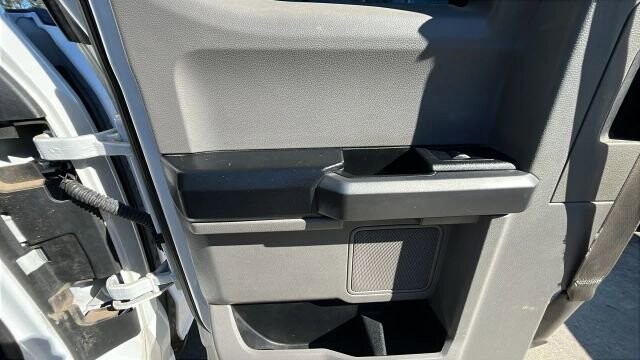 2015 Ford F150 in Greenville, SC 29607 - 18105386 24