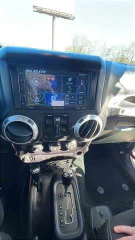 2015 Jeep Wrangler in Greenville, SC 29607 - 18105387 32