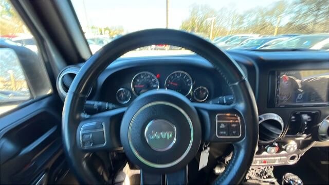 2015 Jeep Wrangler in Greenville, SC 29607 - 18105387 30