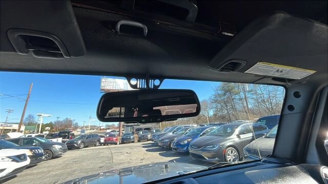 2015 Jeep Wrangler in Greenville, SC 29607 - 18105387 33