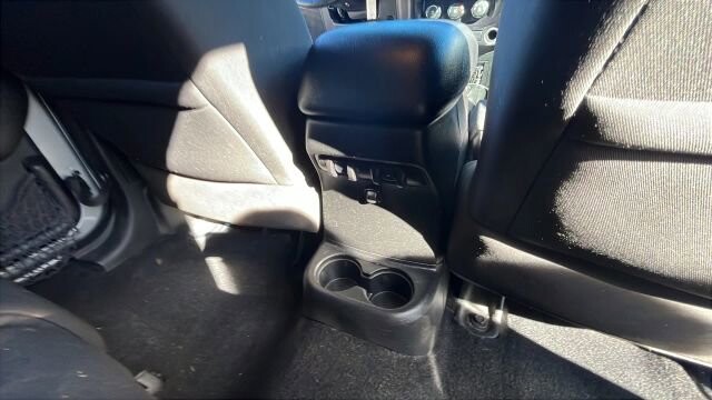 2015 Jeep Wrangler in Greenville, SC 29607 - 18105387 19