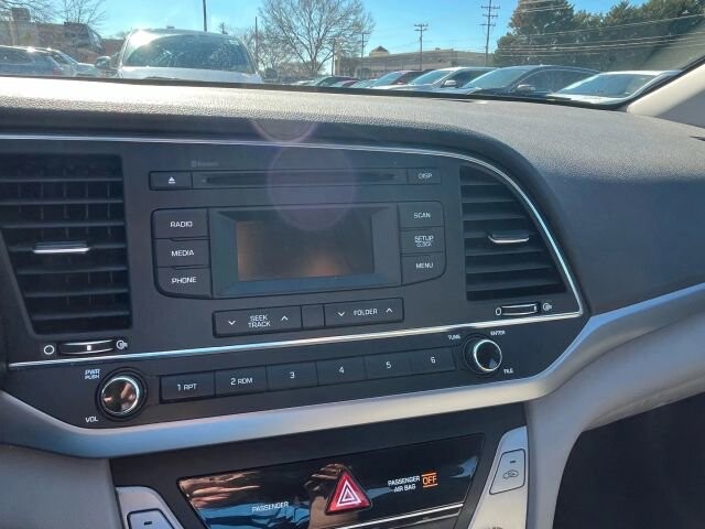 2018 Hyundai Elantra in Greenville, SC 29607 - 18105388 35